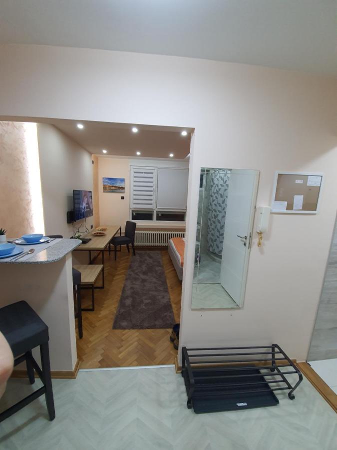 Apartman Dodolu Belgrado Exterior foto
